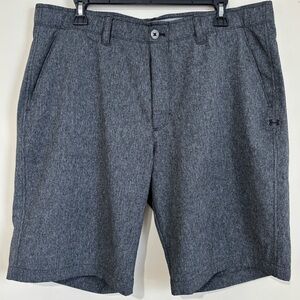 Under Armour Athletic Men's 38 HeatGear loose dark gray short
